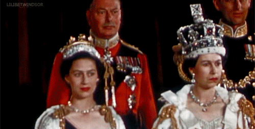 queen elizabeth windsor GIF