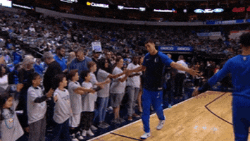200.gif?cid=fc005b085a19e37abddacba865f215fe22a385d8cf96a784&rid=200.gif&ct=g