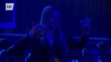 crowd dancing GIF by S4C