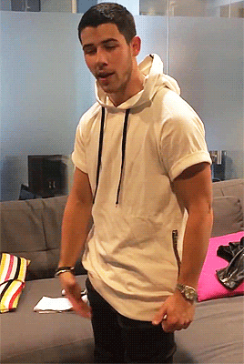 Hollywood GIF