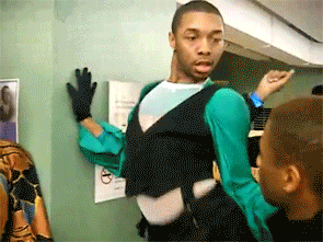 giphy.gif?cid=4d1e4f29c2a1cf168cd2fb59eb