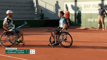 High Five Clay Court GIF by Roland-Garros