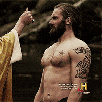 clive standen vikings GIF