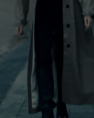 Outfit Serie GIF by Videoland