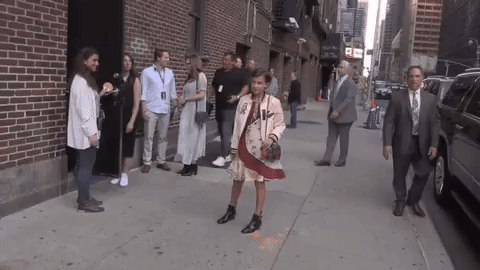 giphy.gif?cid=4d1e4f29717976b8c296aecee1