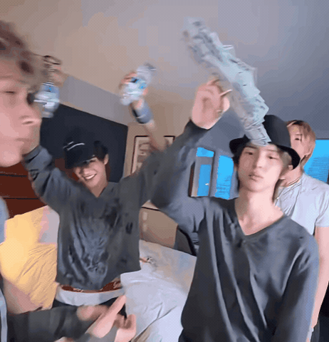 Juhoon Moneymoneymoney GIF