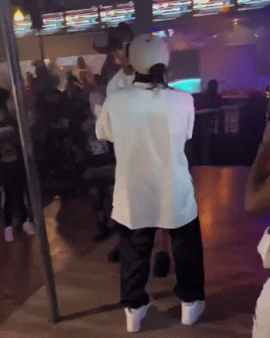 Club Stage GIF by L'Sonne