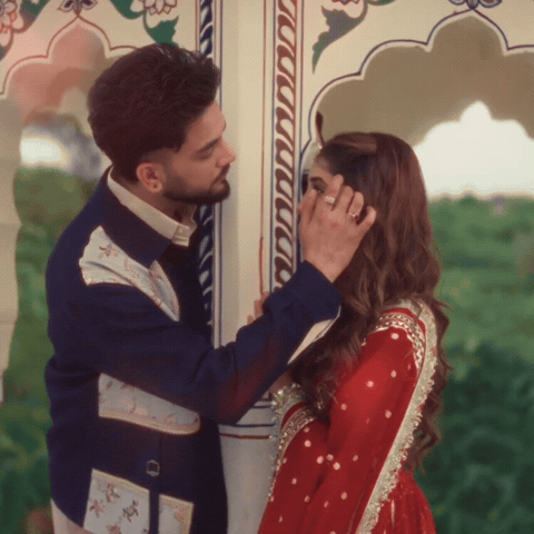 Elvish Shivangi GIF