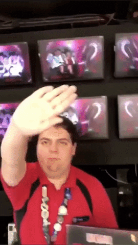 giphy.gif?cid=2154d3d7ft1mg9gumojgx9r48p8antos7j5xr5jk1neiojly&ep=v1_gifs_username&rid=giphy.gif&ct=g