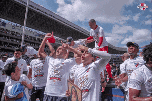 200.gif?cid=fc005b087948ecce52dca8f335dc407a9dac6e879d8e0c65&rid=200.gif&ct=g