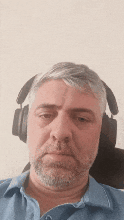 Ruslandro GIF