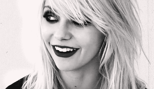 taylor momsen