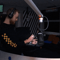 200.gif?cid=fc005b08584de42e64429961d66b72449ec97217dc0fcc44&rid=200.gif&ct=g