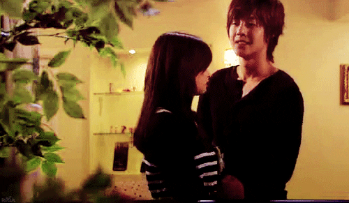 Korean Drama Kiss Gifs Get The Best Gif On Giphy