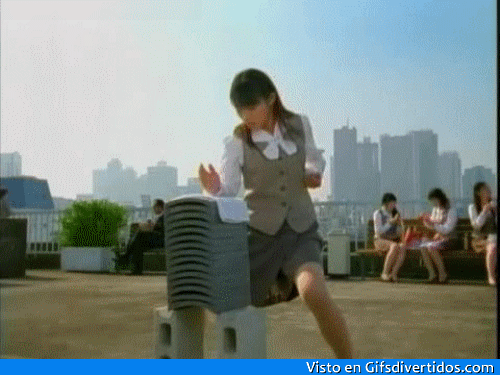 giphy.gif