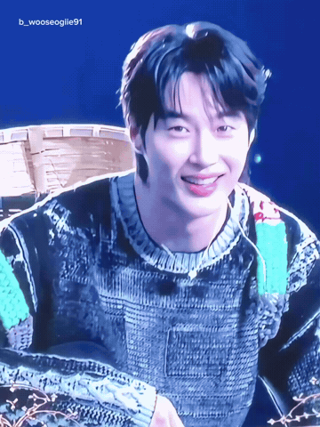Byeonwooseok GIF