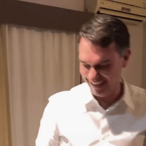 Flavio Bolsonaro GIF