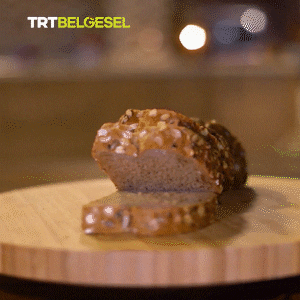 Hungry Bread GIF by TRT