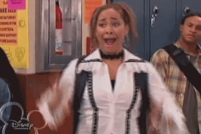  tv happy screaming fangirling thats so raven GIF