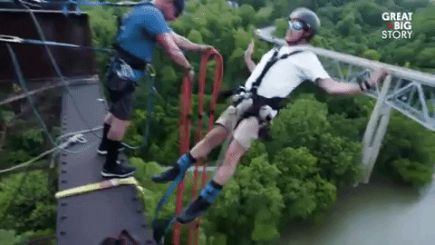 Wolisz skok na bungee czy skok ze spadochronem