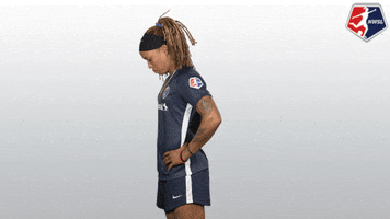 nwsl soccer pose nwsl stance GIF
