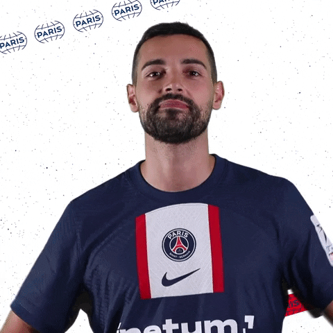 Here I Am Sport GIF by Paris Saint-Germain Handball