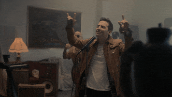 Kinky GIF