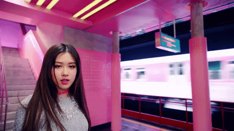 Jennie GIF by BLACKPINK - Find & Share on GIPHY