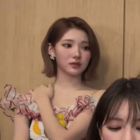 H2H GIF