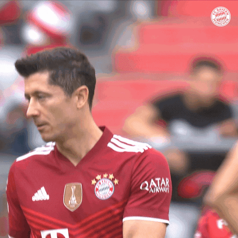 Robert Lewandowski Sport GIF by FC Bayern Munich