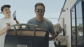 Party Grilling GIF by MANCANWINE