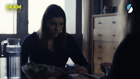 Spoiler Alert Spoilers GIF by france.tv slash - Find & Share on GIPHY