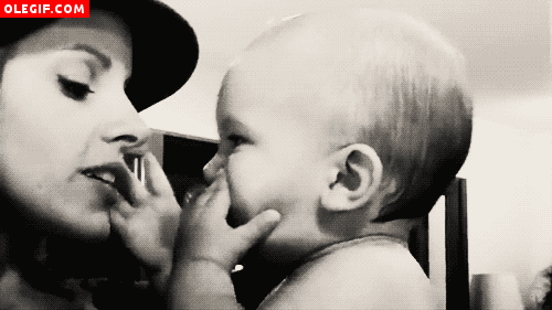 Bebes Tiernos Gifs Get The Best Gif On Giphy