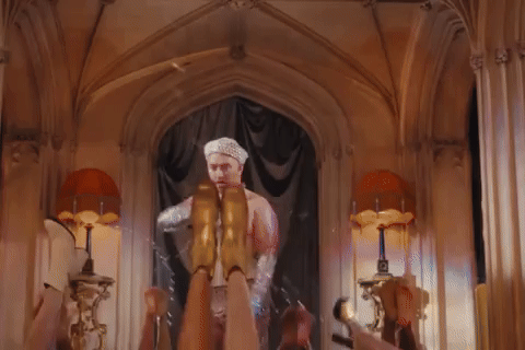 giphy.gif?cid=2154d3d781607187127d5892d6