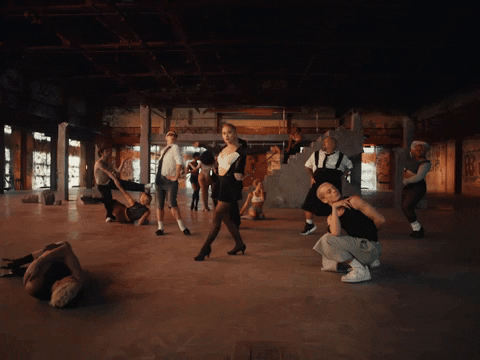 giphy.gif?cid=6c09b952mx7trul4bqfnsn6ca3