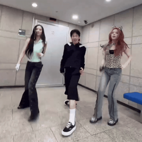 Kpopdance Pop Off GIF