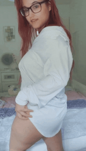 Niniitard GIF
