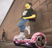 Dilan Patineta Minion GIF