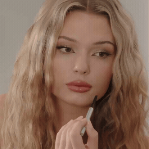Angel Face Model GIF
