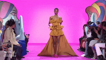 200.gif?cid=fc005b08d4384fcf5ae859f02da6cd9ae08e6e4a4bb226a7&rid=200.gif&ct=g