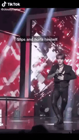 Как различать участников stray kids