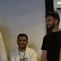 عامر فالكونز GIF