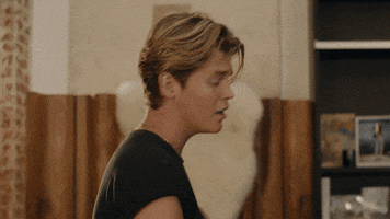 200.gif?cid=fc005b08af9710e5fa556329d4fcde9080f1405c48dbb1a6&rid=200.gif&ct=g