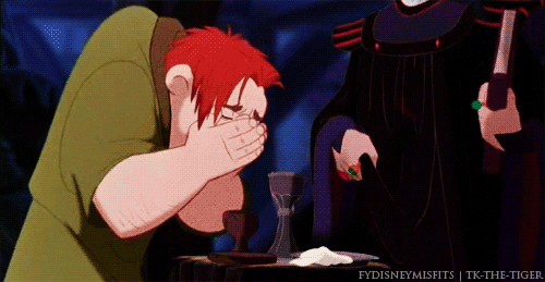 Resultado de imagem para o corcunda de notre-dame gif