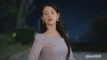 Iu Come GIF