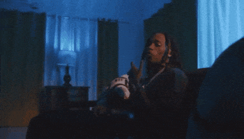 Armanii GIF