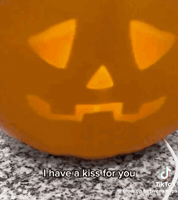 Jack O Lantern Kiss GIF by the innernette