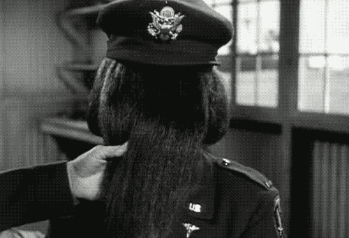 the smiling lieutenant