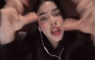 Kenia Os GIF