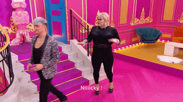Running After Drag Queen GIF by Drag Race France